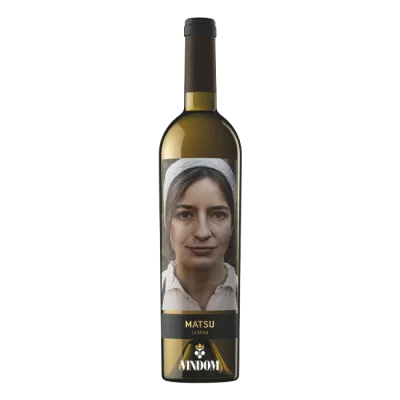 Matsu La Moza Blanco Toro